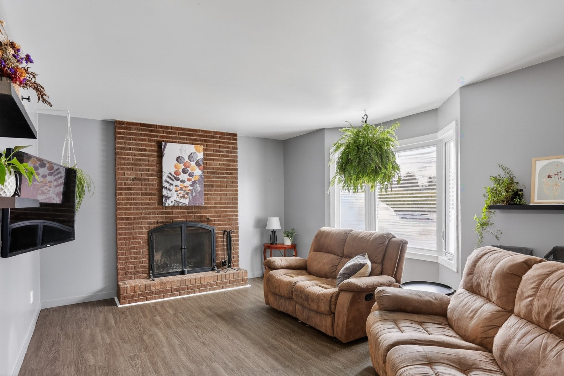 









8313


Av. des Grands-Jardins

,
Shawinigan,




QC
G9N7H6

