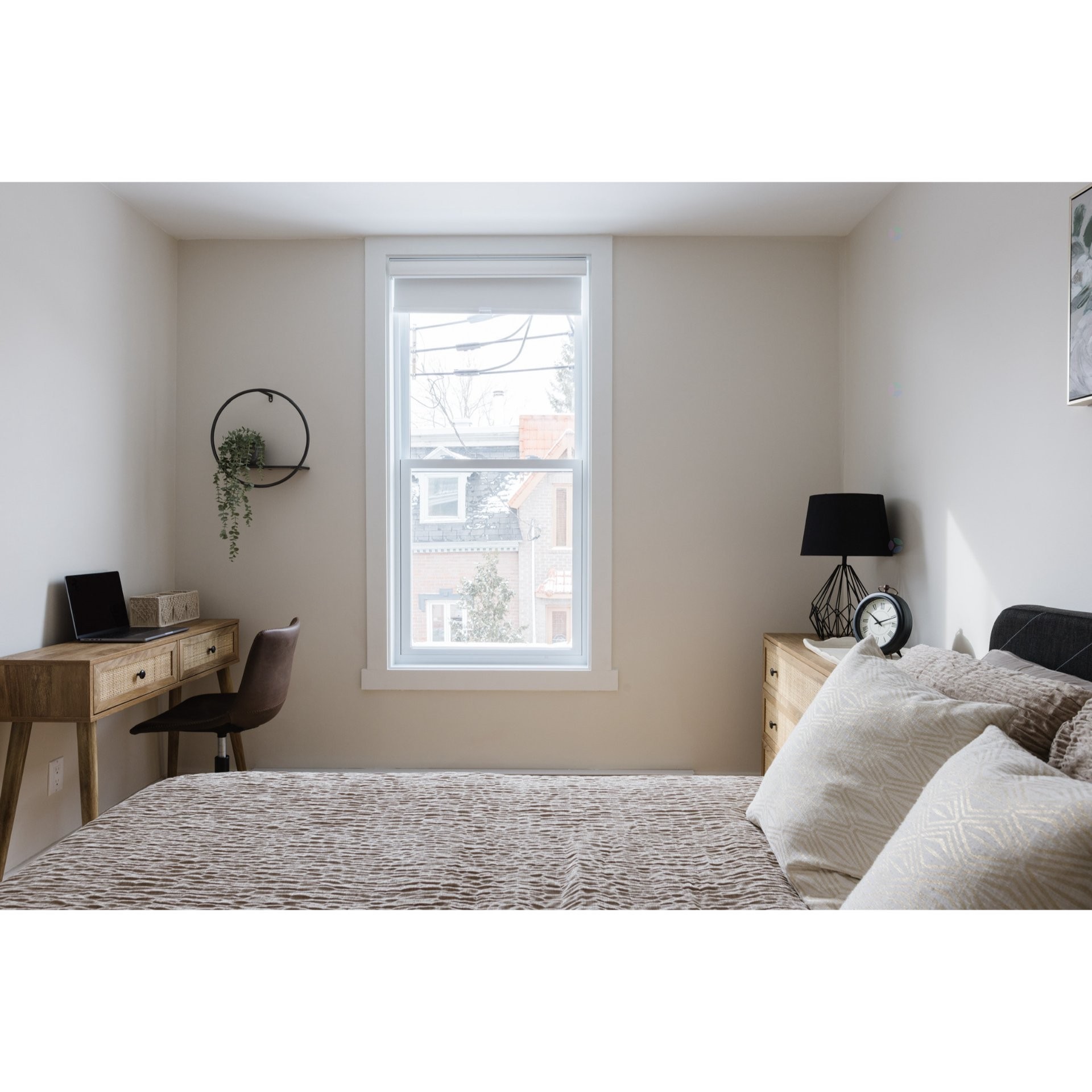 









3841


Rue Drolet

,
Montréal (Le Plateau-Mont-Royal),




QC
H2W2L3

