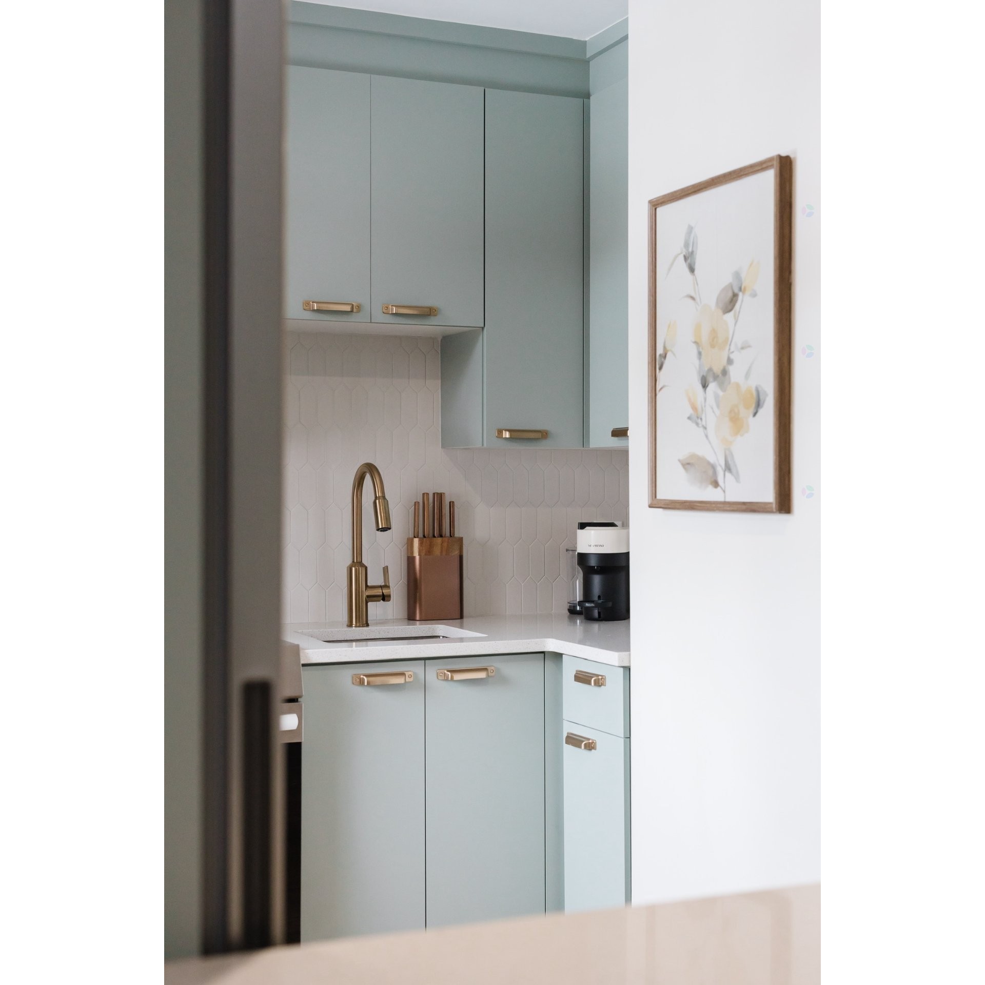 









3841


Rue Drolet

,
Montréal (Le Plateau-Mont-Royal),




QC
H2W2L3

