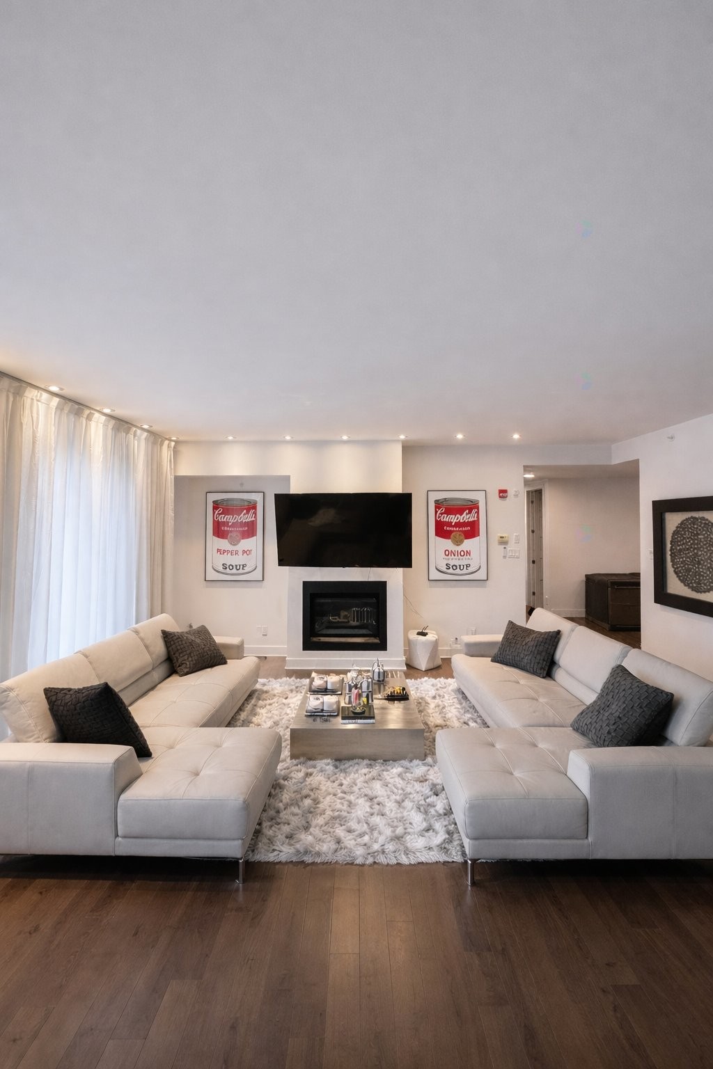 









2160


Av. Terry-Fox

, PH02,
Laval (Chomedey),




QC
H7T3B7

