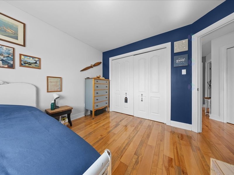 









624


Av. des Tilleuls

,
Gatineau (Aylmer),




QC
J8Z1V3

