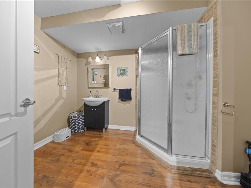 









624


Av. des Tilleuls

,
Gatineau (Aylmer),




QC
J8Z1V3

