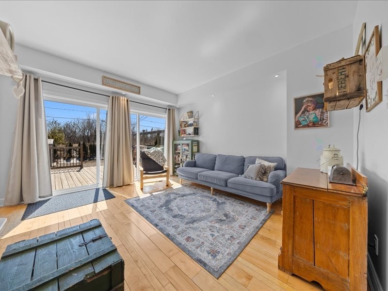 









624


Av. des Tilleuls

,
Gatineau (Aylmer),




QC
J8Z1V3

