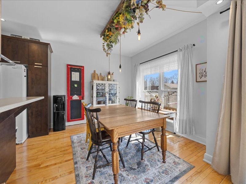 









624


Av. des Tilleuls

,
Gatineau (Aylmer),




QC
J8Z1V3

