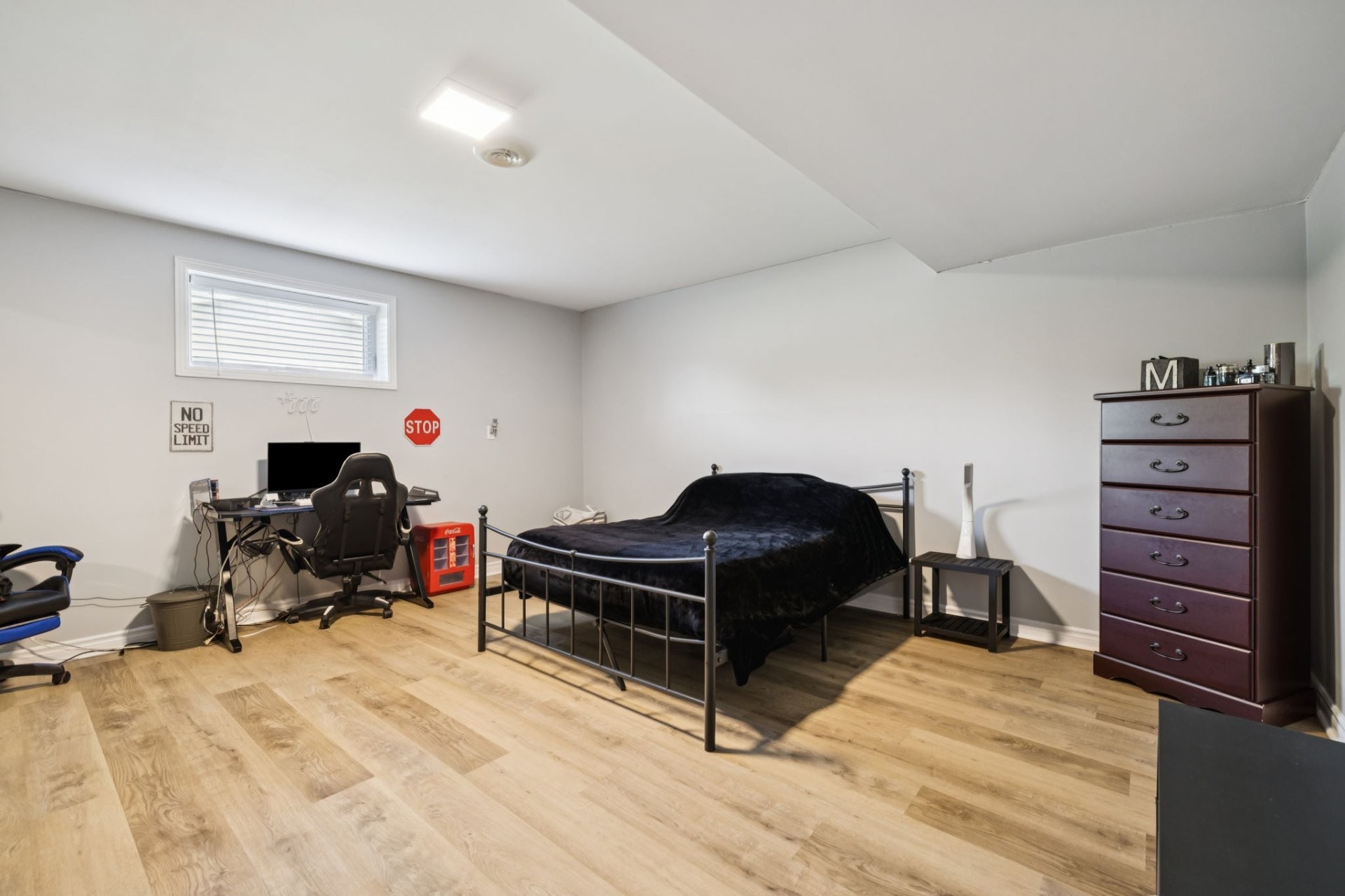









371


Ch. du Fer-à-Cheval

,
Gatineau (Masson-Angers),




QC
J8M1L8

