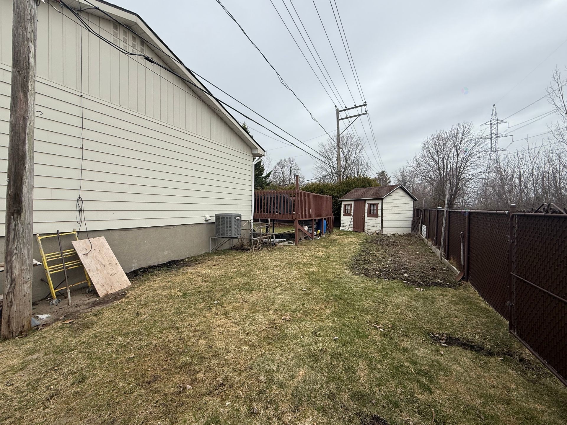 









3660


Rue Isabelle

,
Laval (Fabreville),




QC
H7P4Z6

