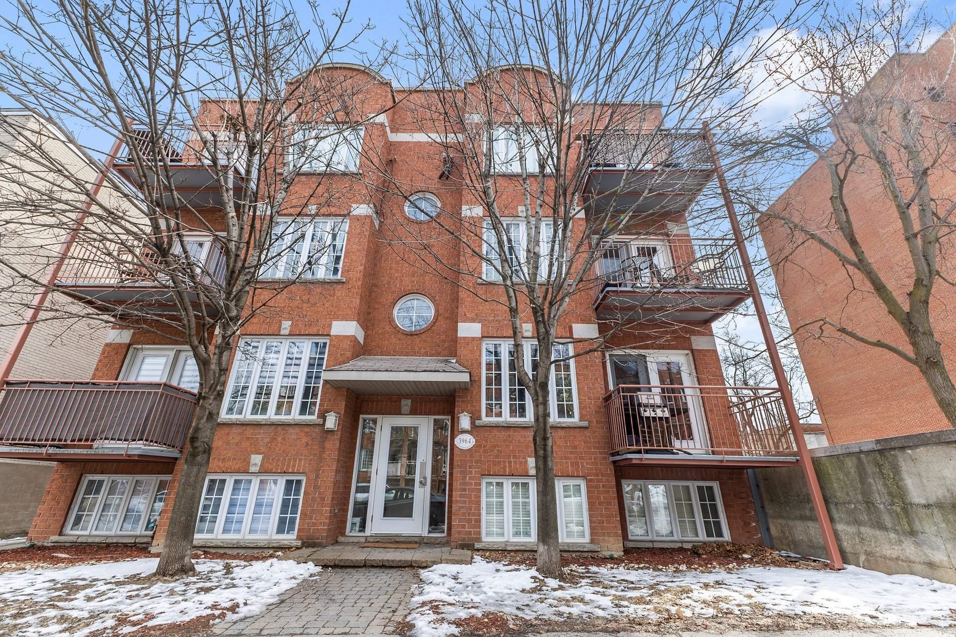 









3964


Rue Bannantyne

, 201,
Montréal (Verdun/Île-des-Soeurs),




QC
H4G1C1

