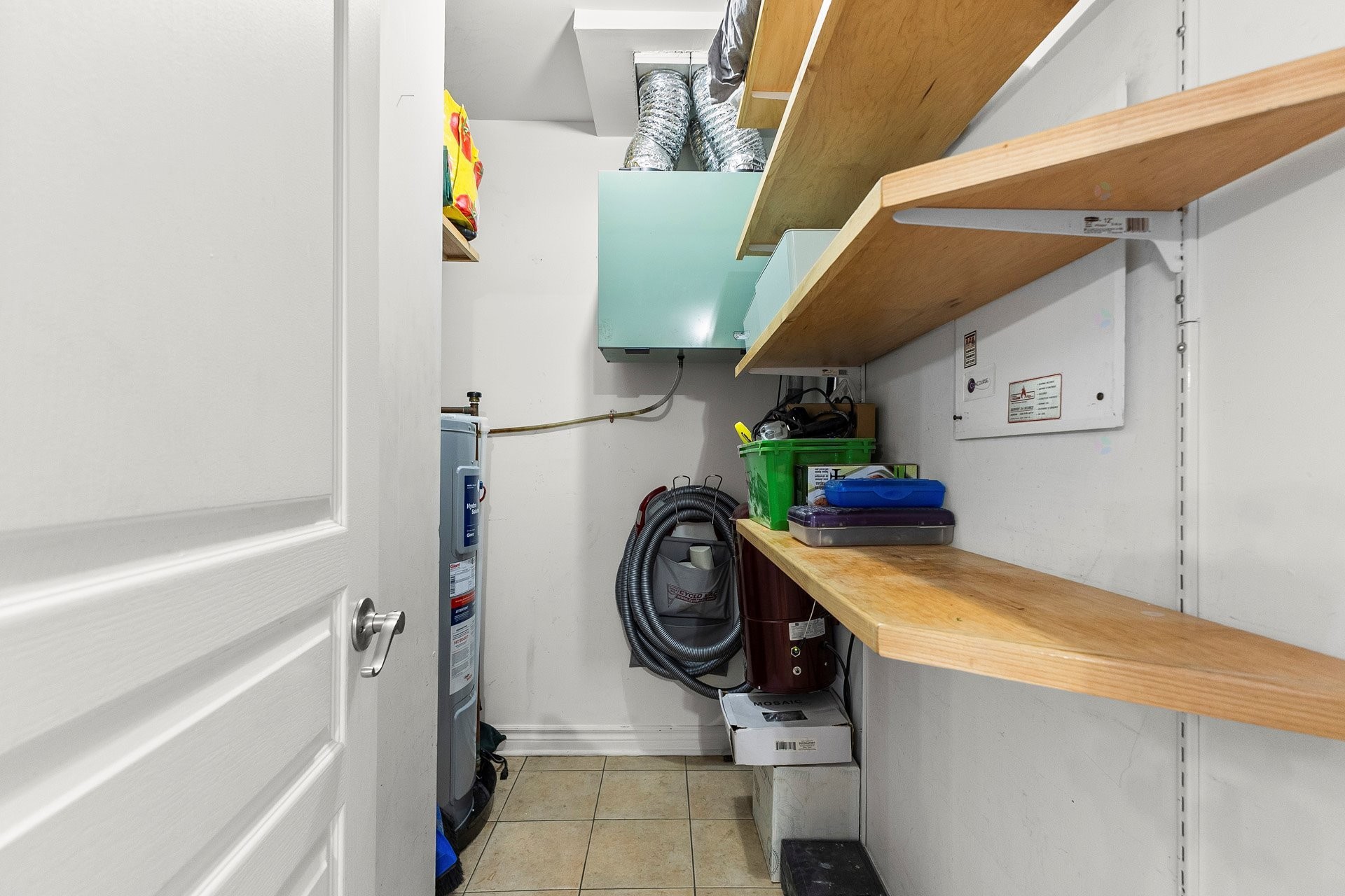 









3964


Rue Bannantyne

, 201,
Montréal (Verdun/Île-des-Soeurs),




QC
H4G1C1


