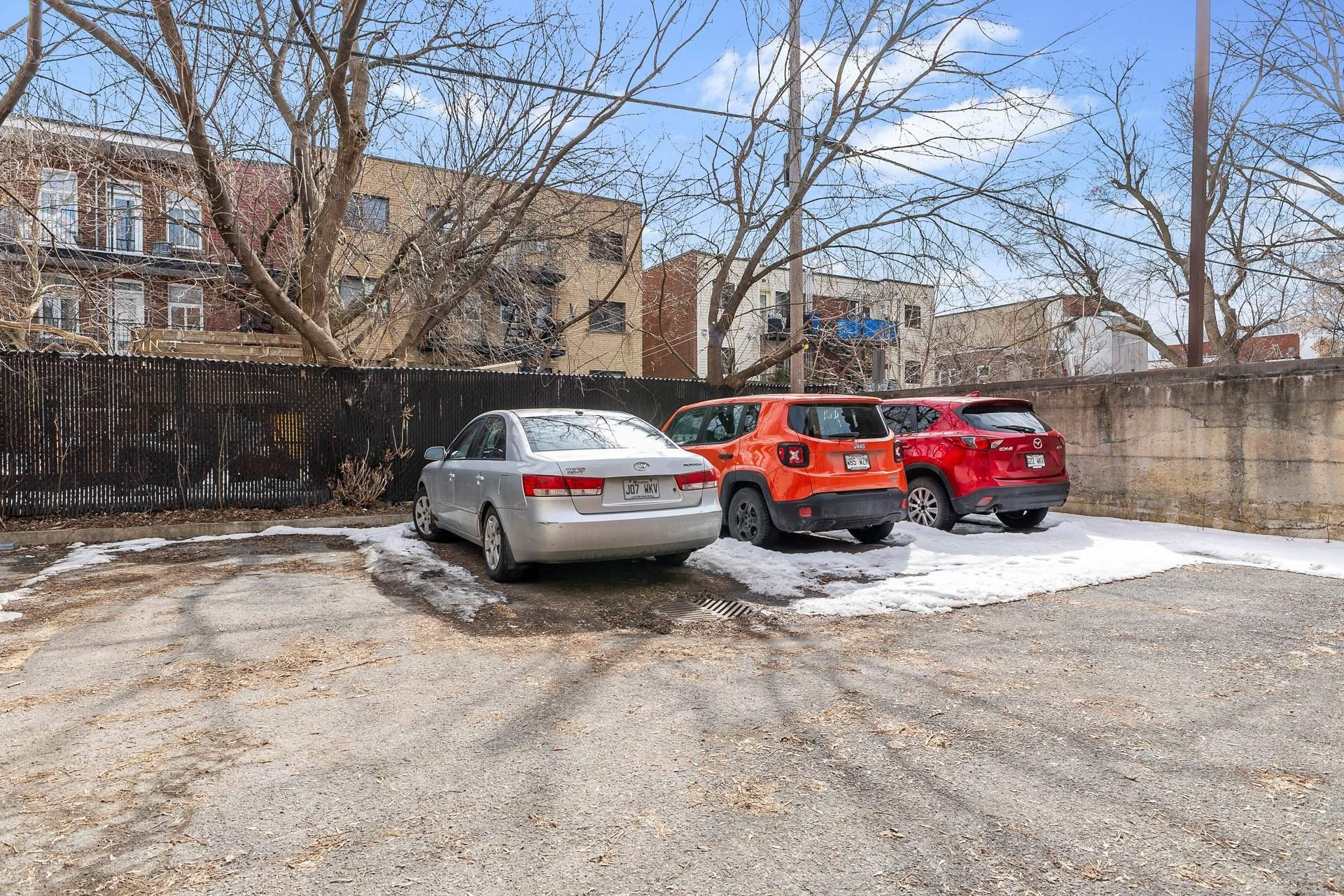 









3964


Rue Bannantyne

, 201,
Montréal (Verdun/Île-des-Soeurs),




QC
H4G1C1

