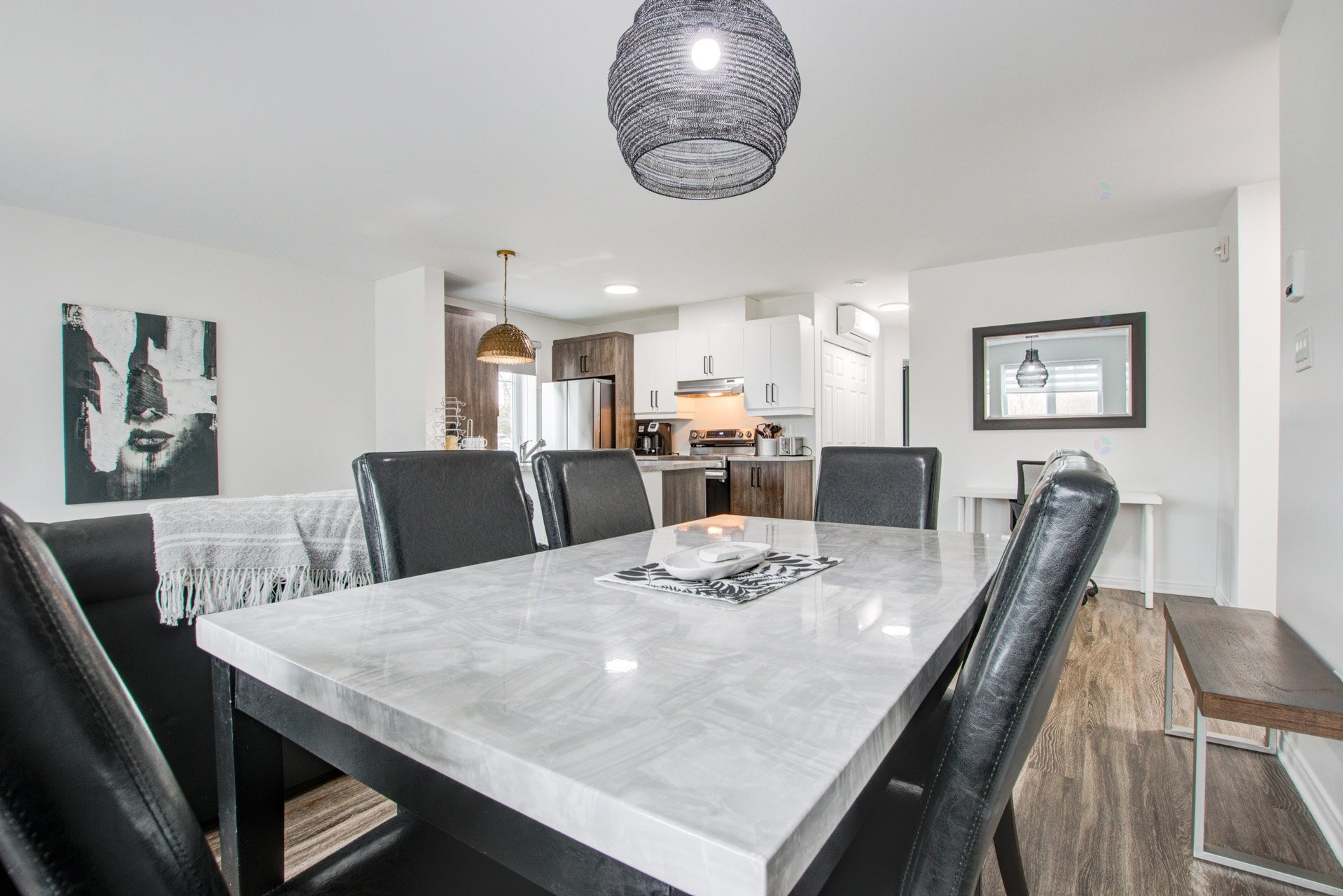 









115


Rue Joseph-Bresse

, 1,
Chambly,




QC
J3L0W9

