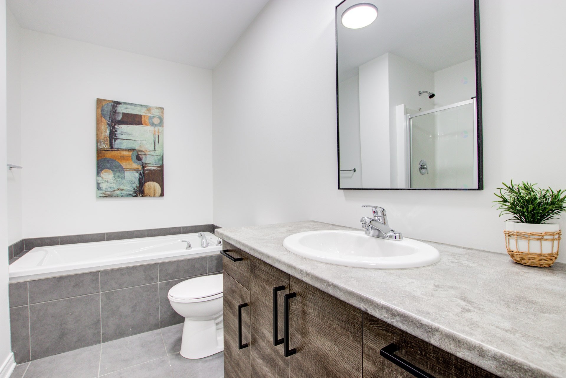 









115


Rue Joseph-Bresse

, 1,
Chambly,




QC
J3L0W9

