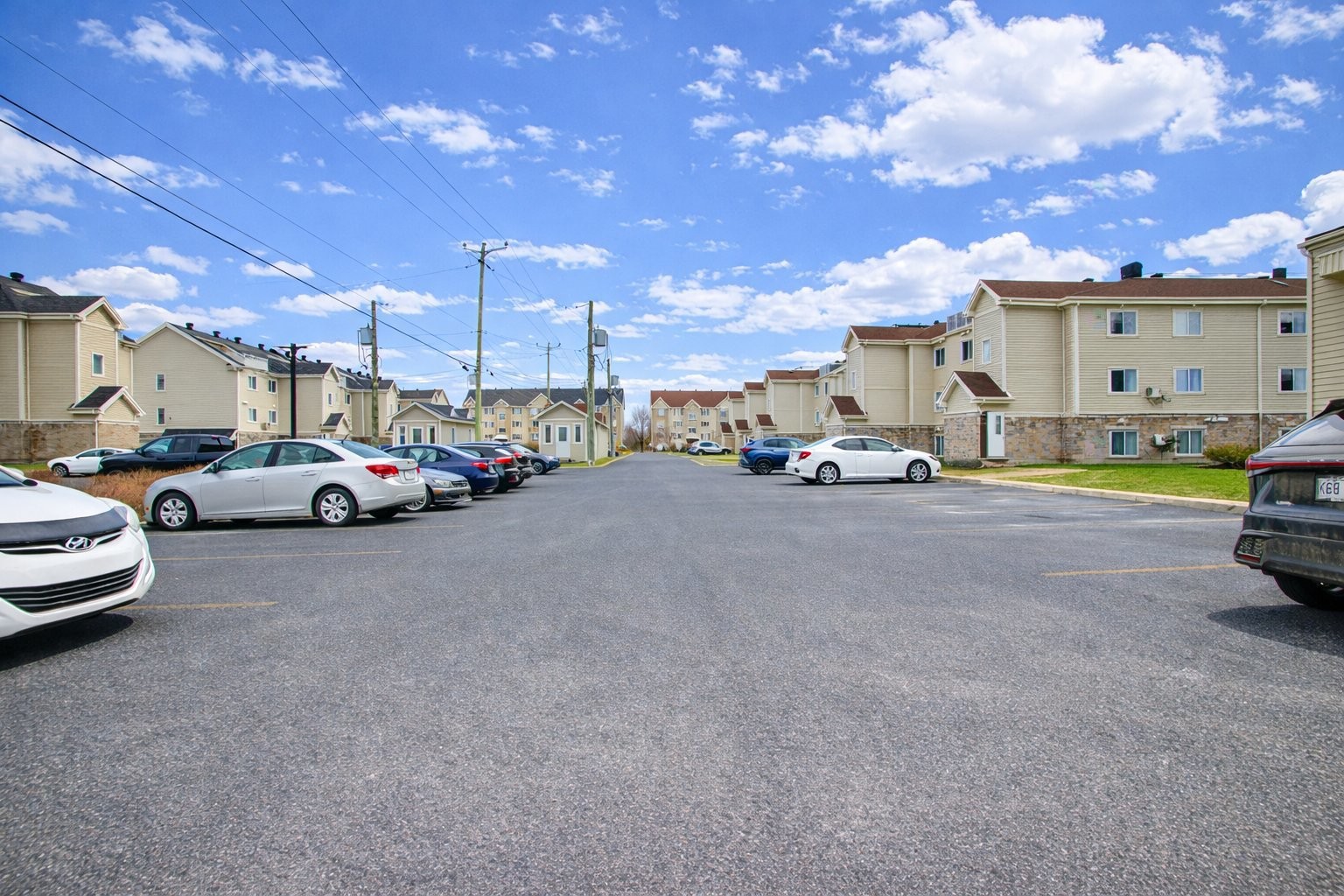 









115


Rue Joseph-Bresse

, 1,
Chambly,




QC
J3L0W9


