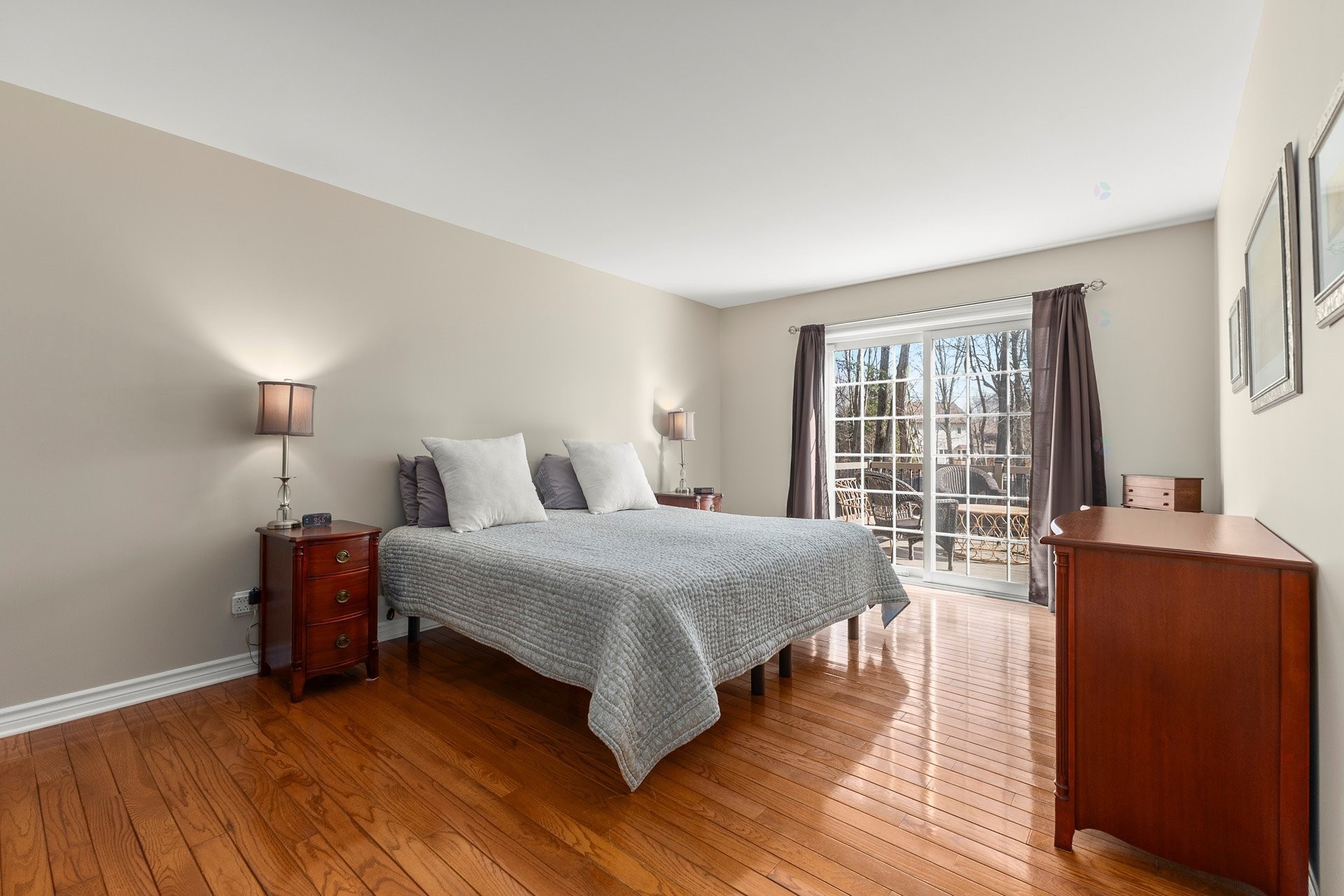 









2200


Rue de la Volière

,
Saint-Lazare,




QC
J7T2G6

