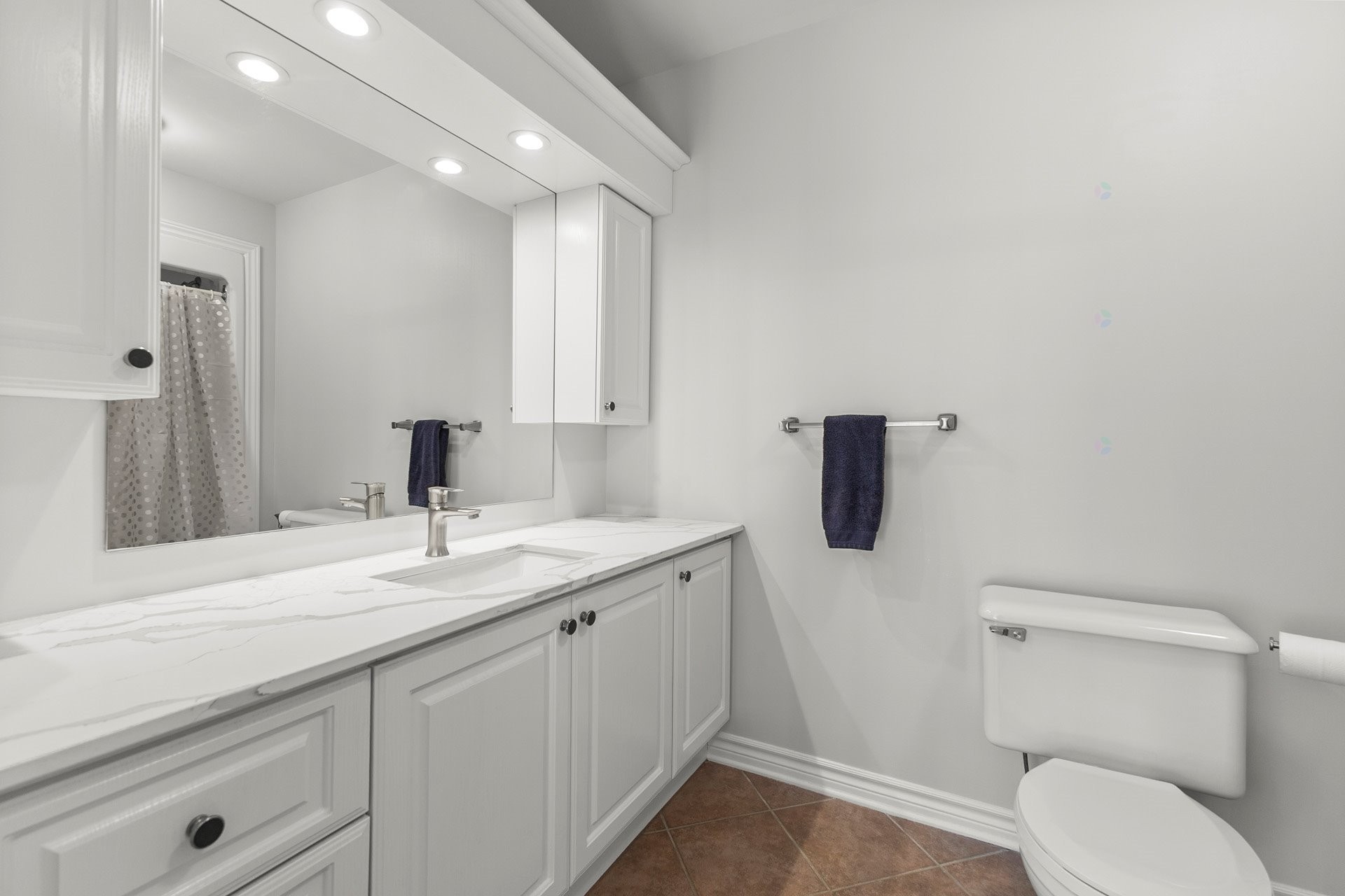 









2200


Rue de la Volière

,
Saint-Lazare,




QC
J7T2G6

