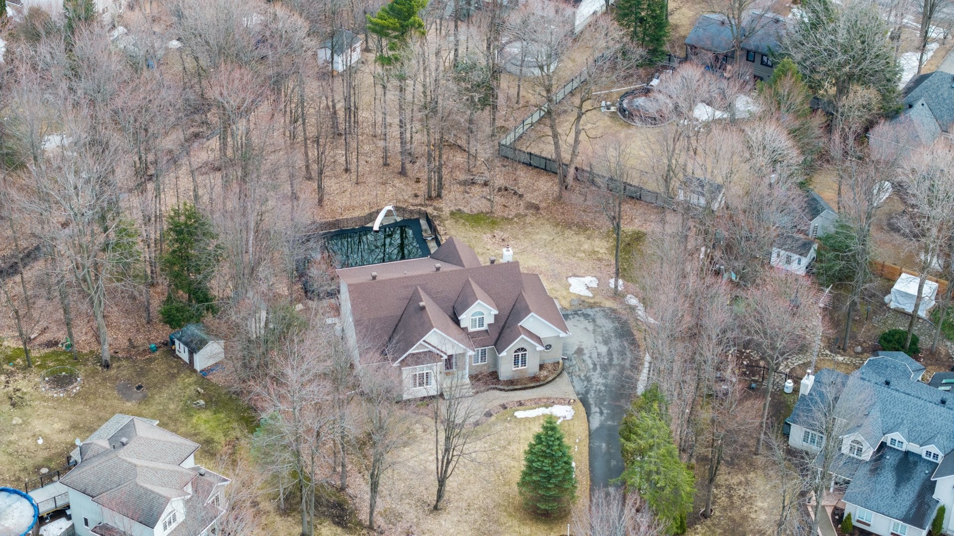 









2200


Rue de la Volière

,
Saint-Lazare,




QC
J7T2G6

