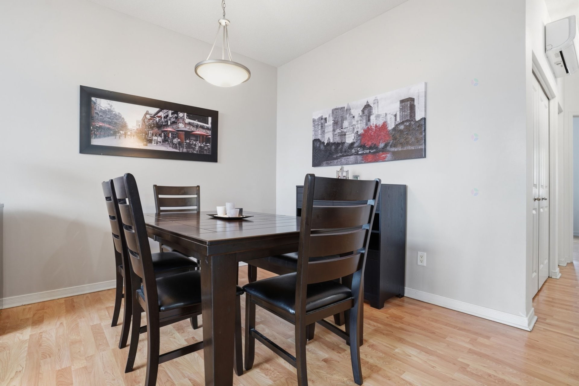 









320


Boul. du Plateau

, 3,
Gatineau (Hull),




QC
J9J0C8

