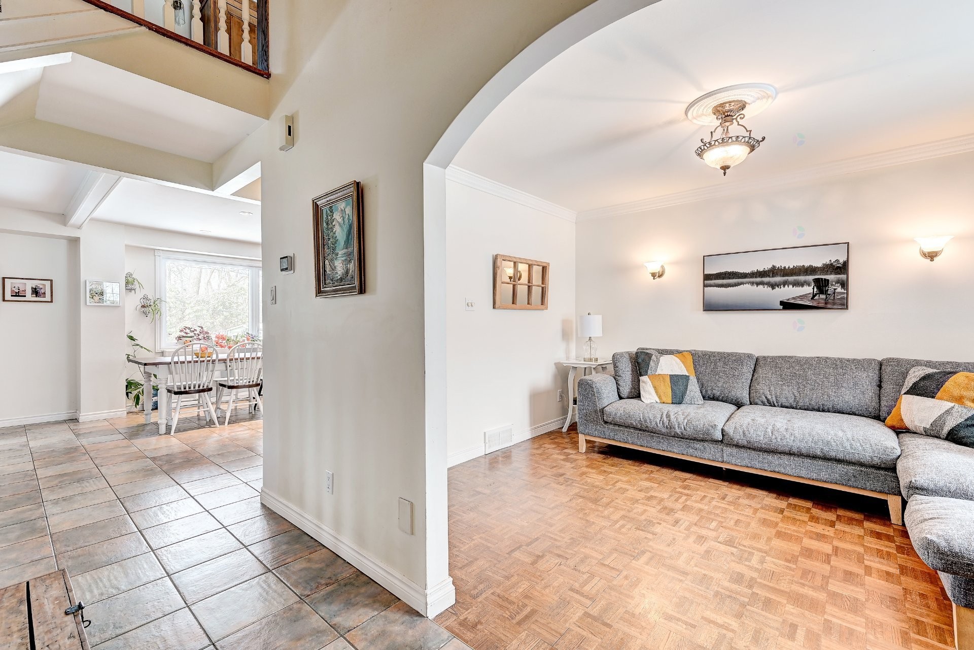 









8255


Rue Racine

,
Brossard,




QC
J4X1T9

