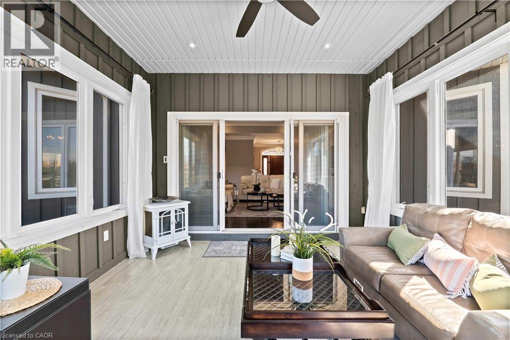 












211 LEWIS Road

,
Stoney Creek,




Ontario
L8E5G7

