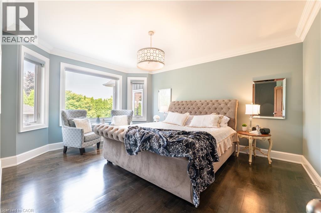 












211 LEWIS Road

,
Stoney Creek,




Ontario
L8E5G7

