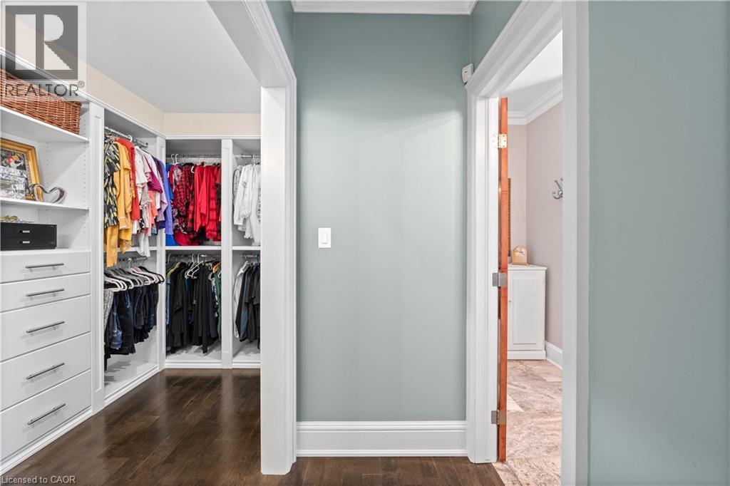 












211 LEWIS Road

,
Stoney Creek,




Ontario
L8E5G7

