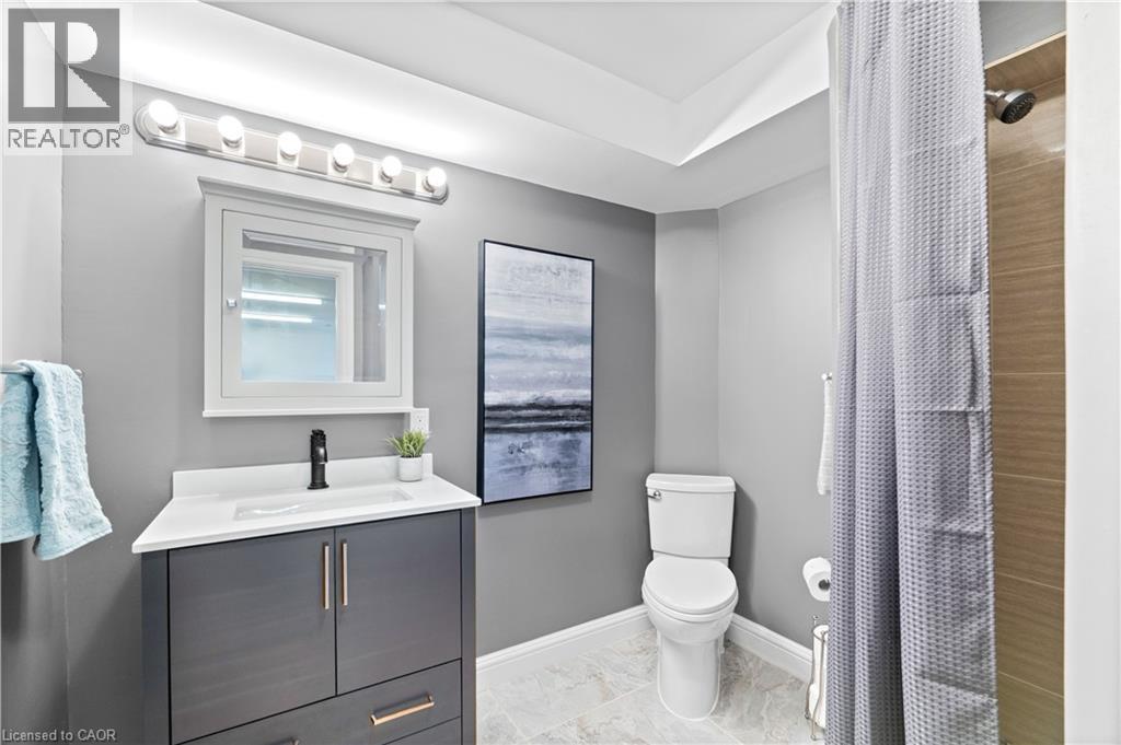 












211 LEWIS Road

,
Stoney Creek,




Ontario
L8E5G7

