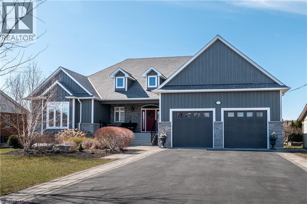 












211 LEWIS Road

,
Stoney Creek,




Ontario
L8E5G7

