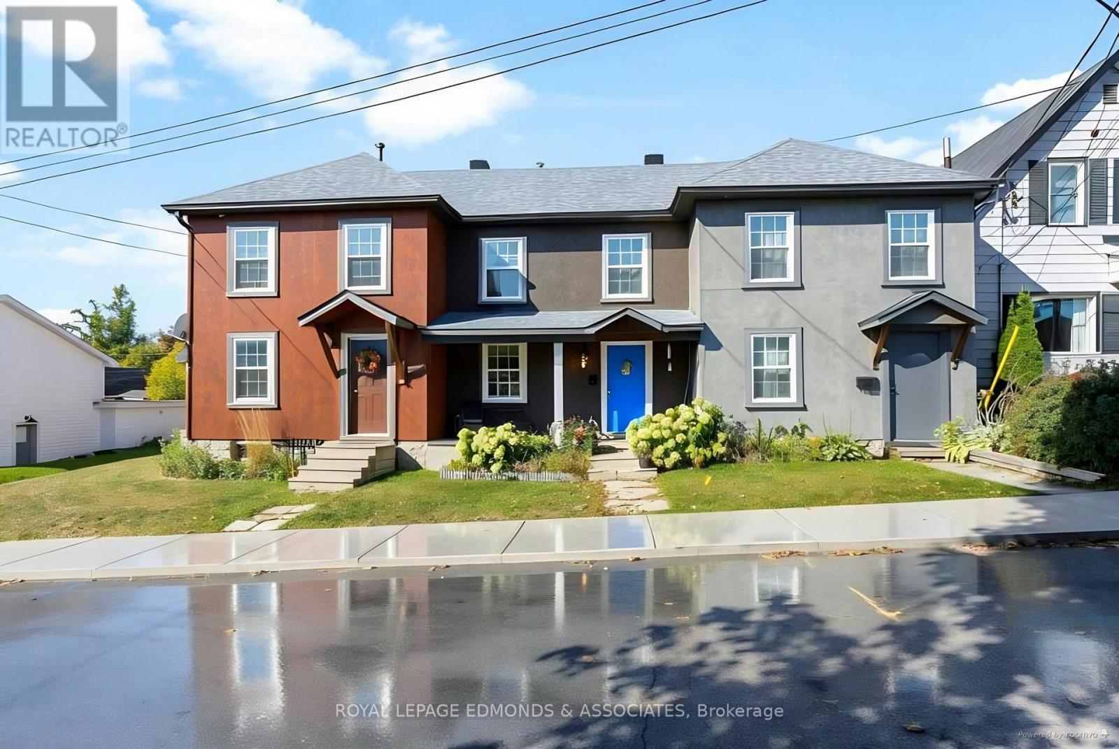 












388 MURRAY STREET

,
Pembroke,




Ontario
K8A4P4

