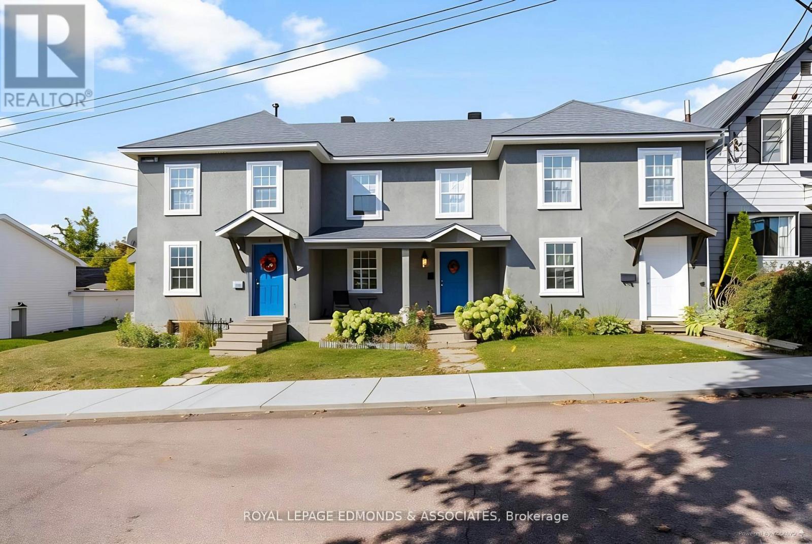 












388 MURRAY STREET

,
Pembroke,




Ontario
K8A4P4

