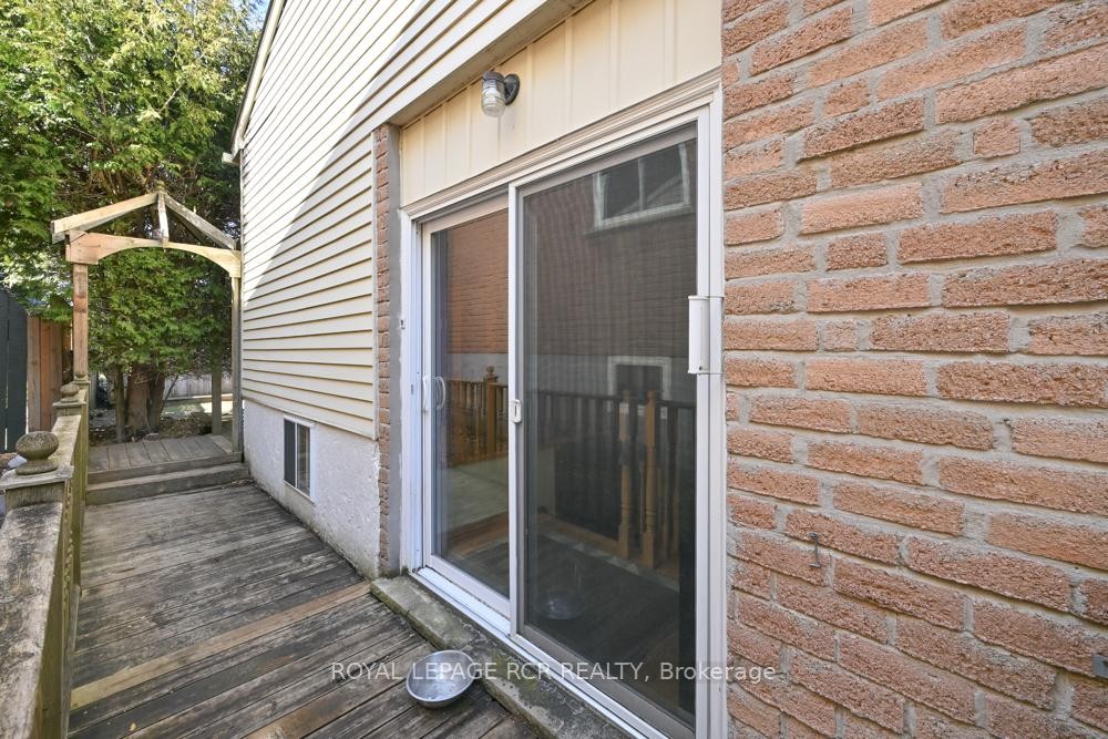









73


Dufferin

Street,
Orangeville,




ON
L9W 4E8

