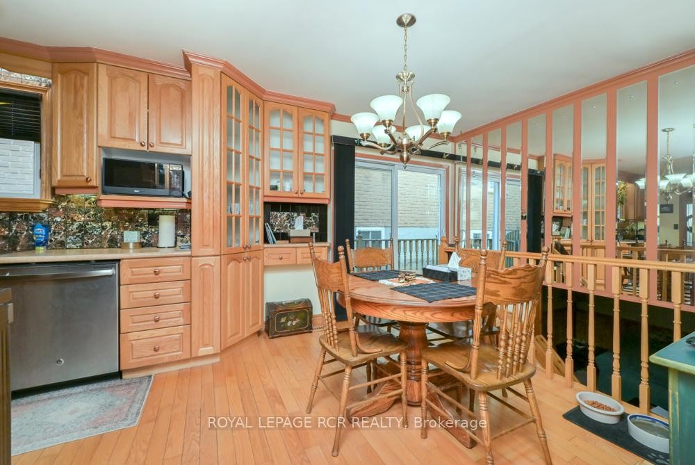 









73


Dufferin

Street,
Orangeville,




ON
L9W 4E8

