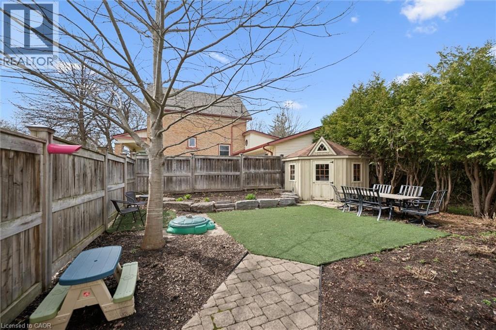 












16 HAMPTON Street

,
Elmira,




Ontario
N3B1X9

