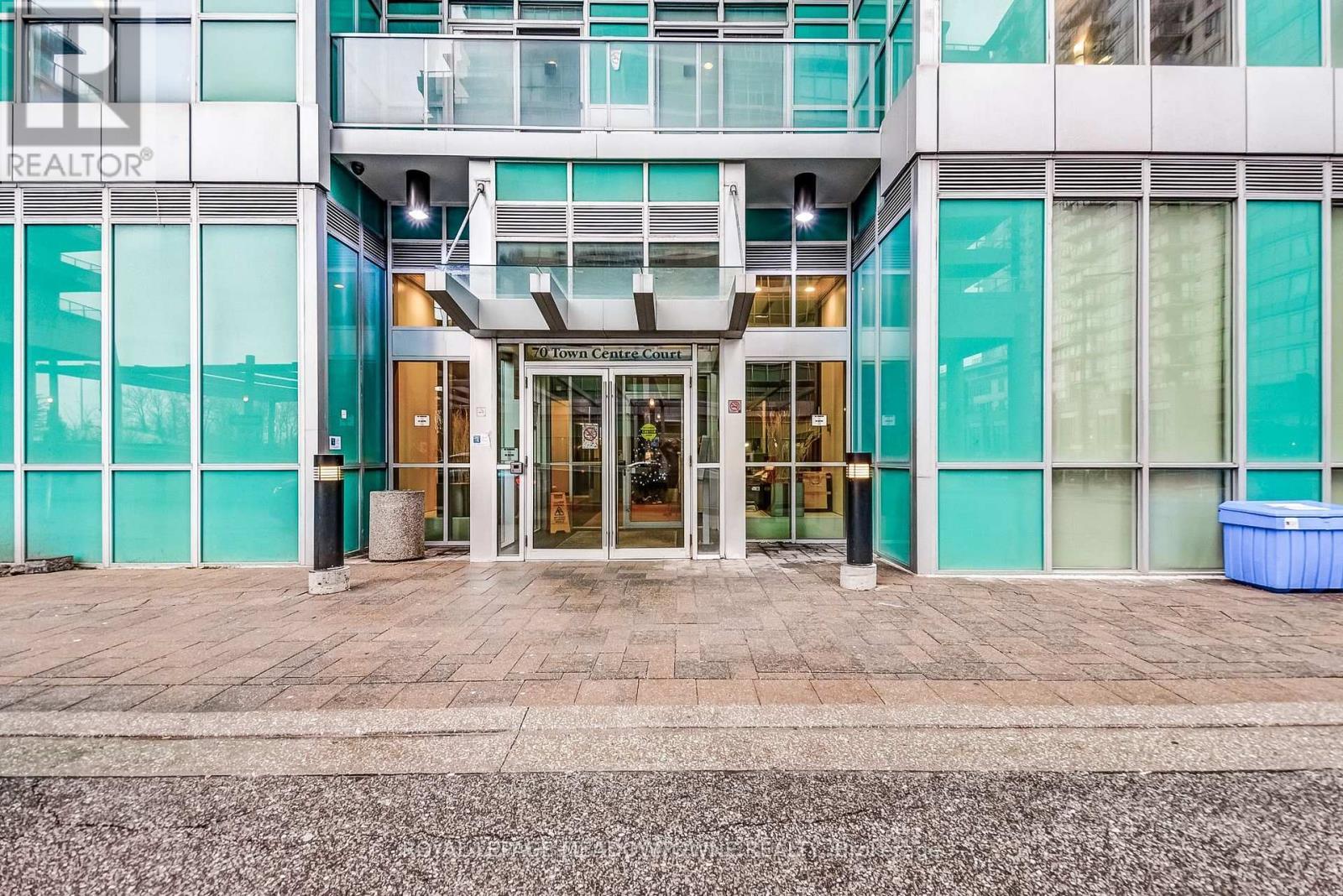 












909 - 70 TOWN CENTRE COURT

,
Toronto,




Ontario
M1P0B2

