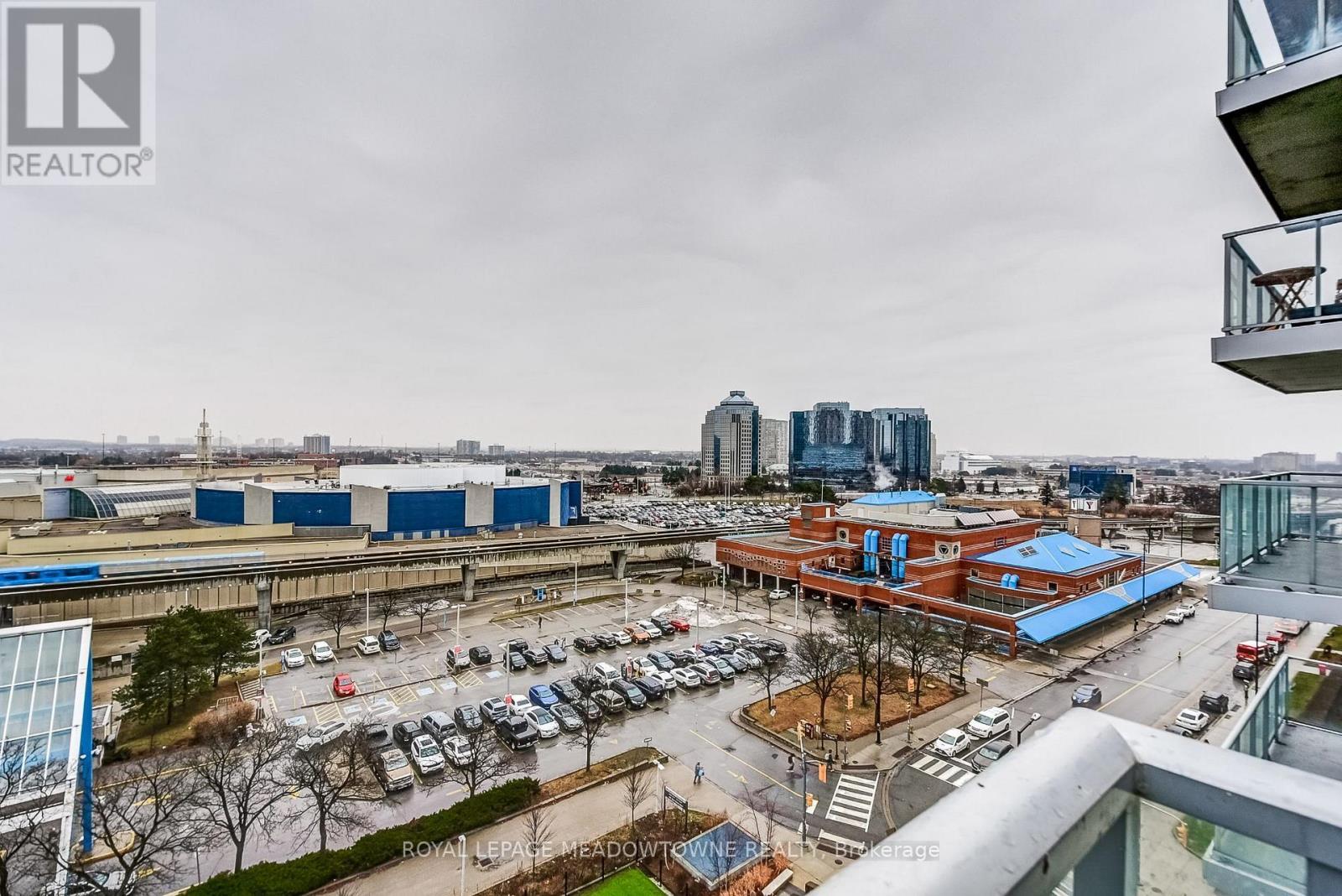 












909 - 70 TOWN CENTRE COURT

,
Toronto,




Ontario
M1P0B2

