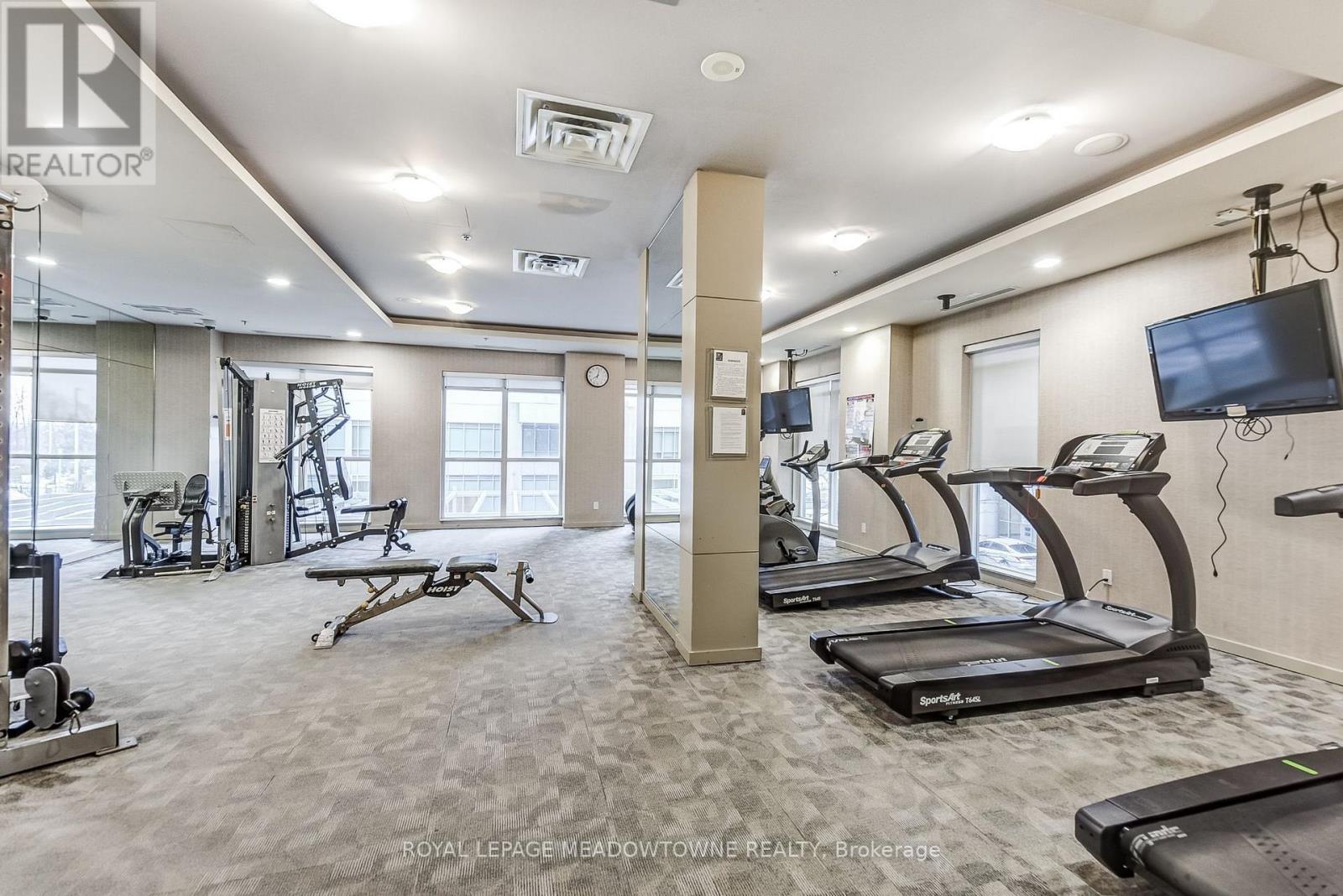 












909 - 70 TOWN CENTRE COURT

,
Toronto,




Ontario
M1P0B2

