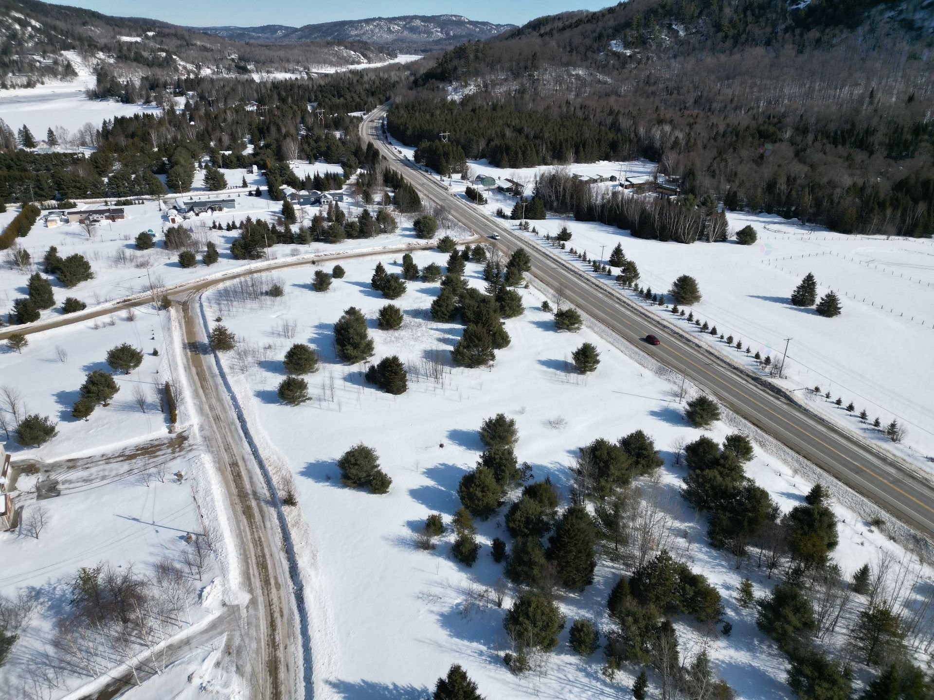 









16


Ch. du Tournesol

, 1,
Notre-Dame-du-Laus,







QC
J0X2M0

