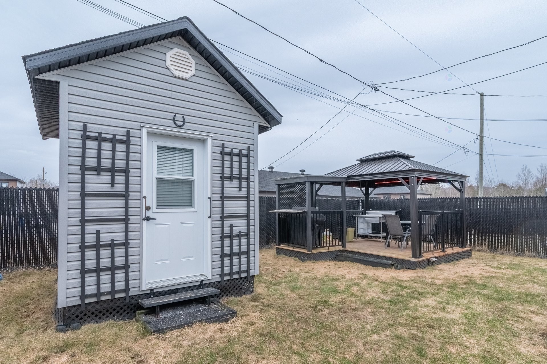 









106


Rue Arthur-Villeneuve

,
Cowansville,




QC
J2K0L8

