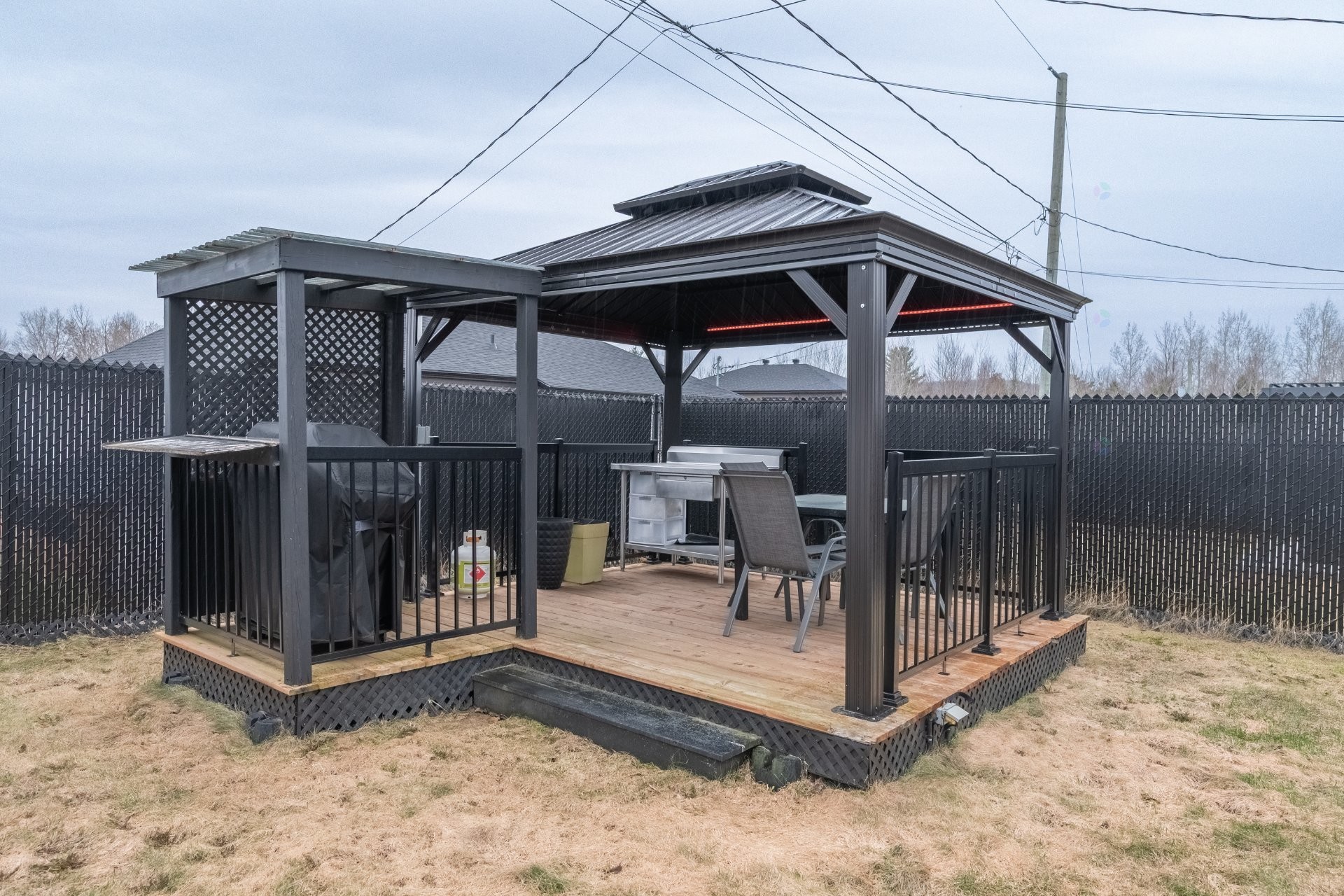 









106


Rue Arthur-Villeneuve

,
Cowansville,




QC
J2K0L8

