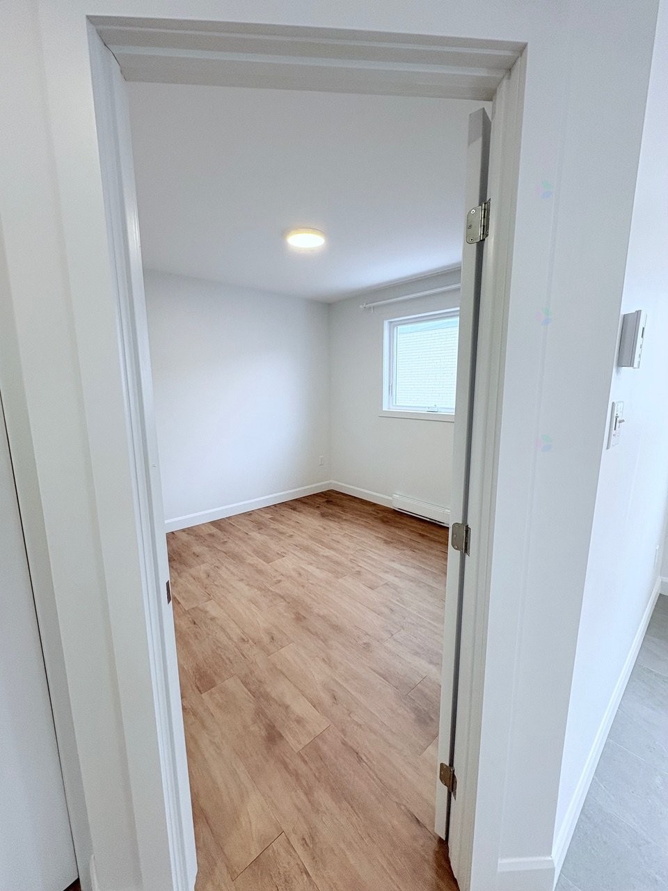 









7935


Rue Bonnier

,
Montréal (LaSalle),




QC
H8P1V7

