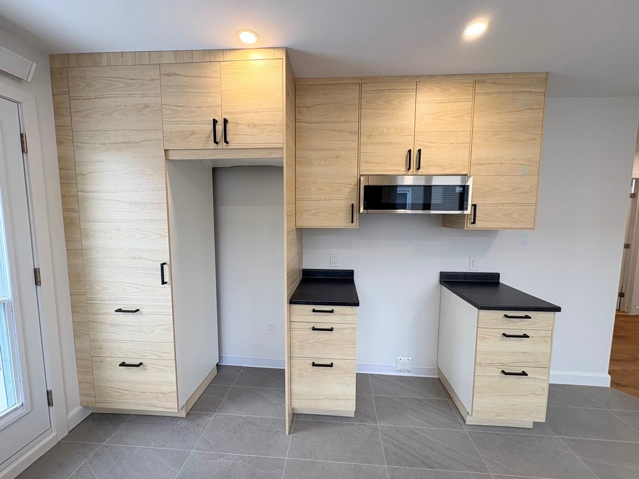 









7935


Rue Bonnier

,
Montréal (LaSalle),




QC
H8P1V7

