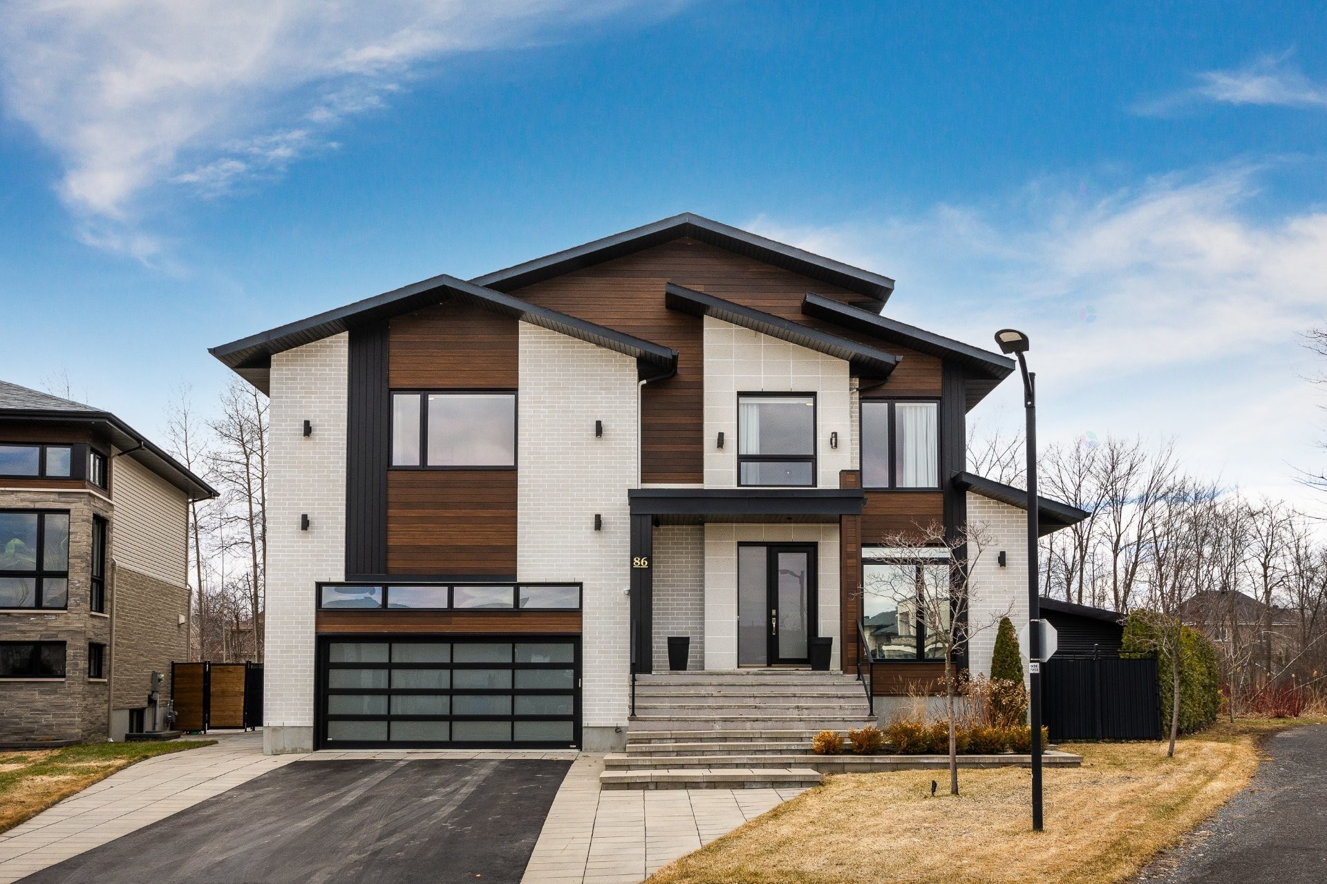 









86


Rue de l'Oiselet

,
Carignan,




QC
J3L7C3

