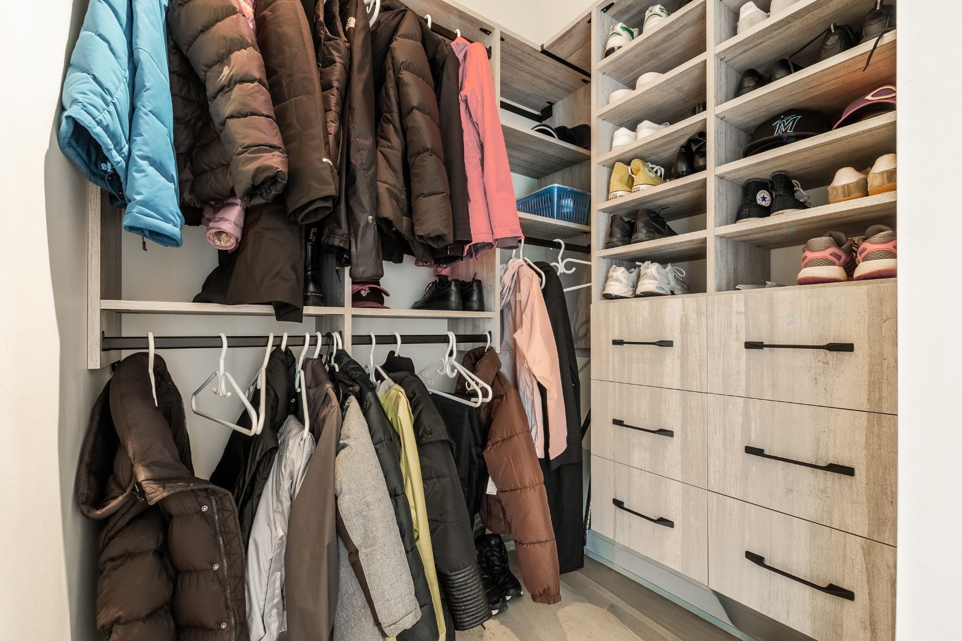 









86


Rue de l'Oiselet

,
Carignan,




QC
J3L7C3

