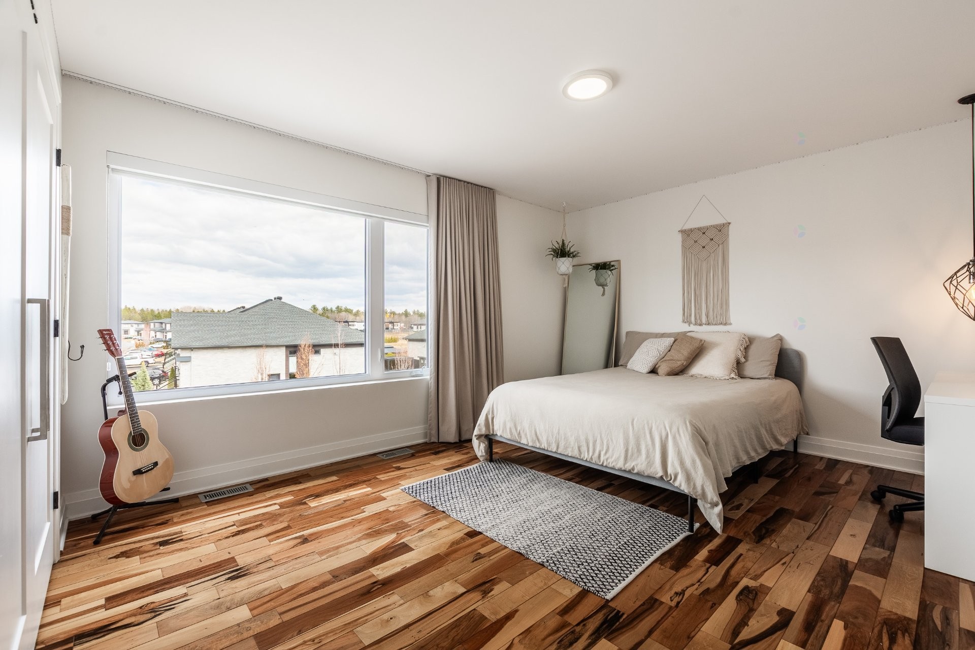 









86


Rue de l'Oiselet

,
Carignan,




QC
J3L7C3

