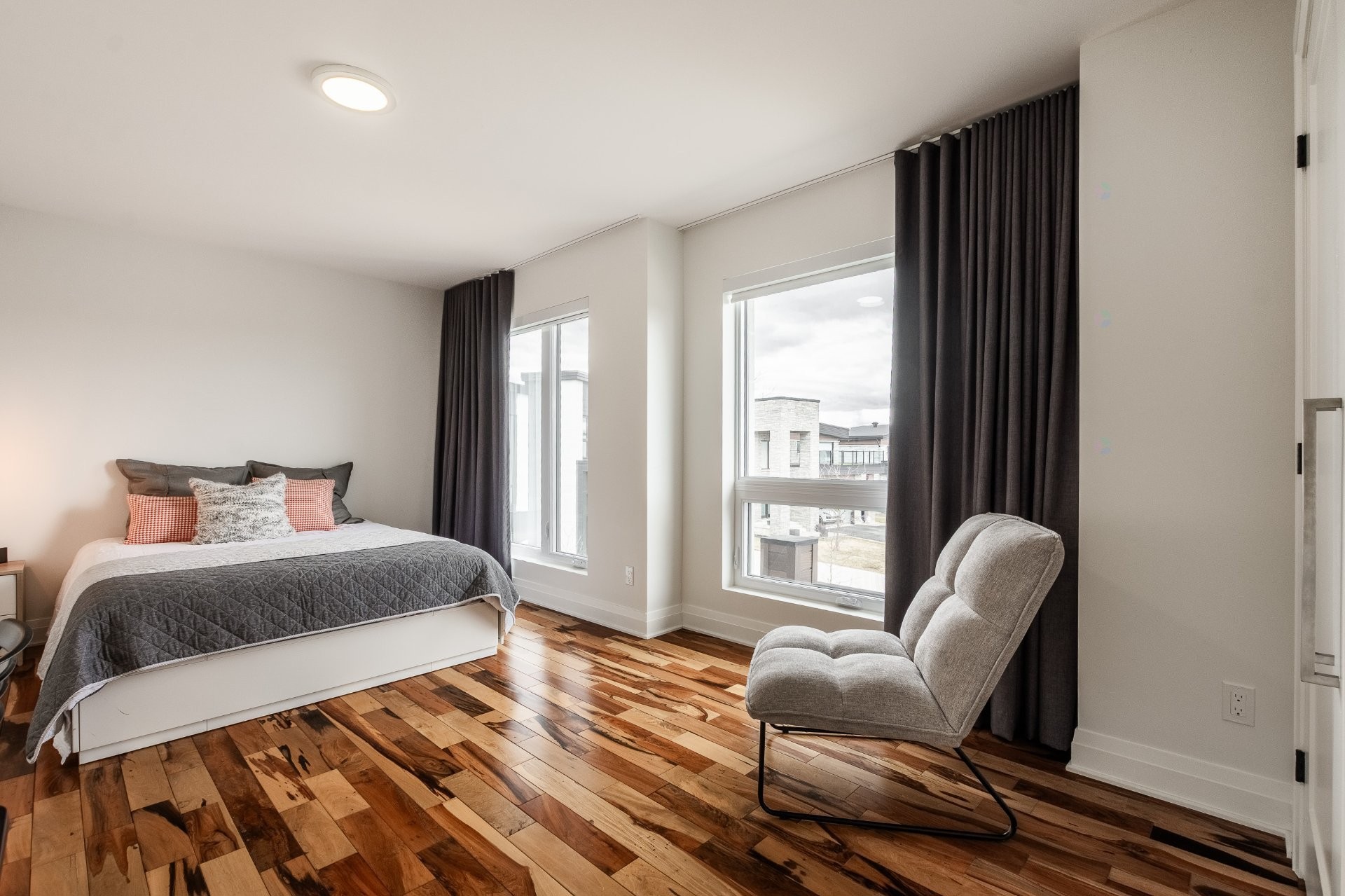 









86


Rue de l'Oiselet

,
Carignan,




QC
J3L7C3

