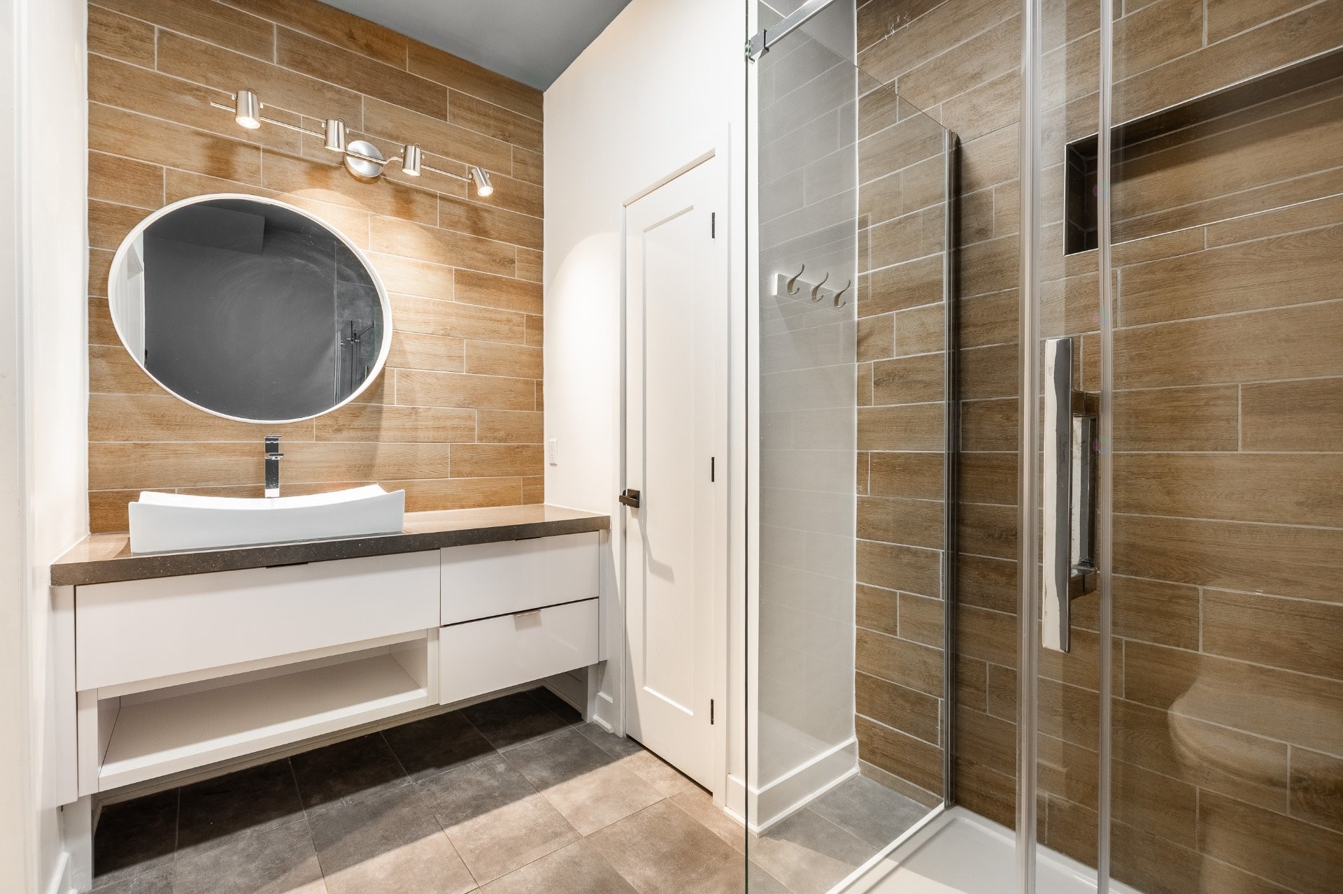 









86


Rue de l'Oiselet

,
Carignan,




QC
J3L7C3

