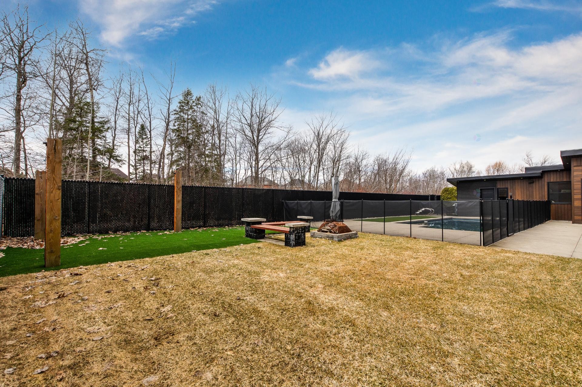 









86


Rue de l'Oiselet

,
Carignan,




QC
J3L7C3

