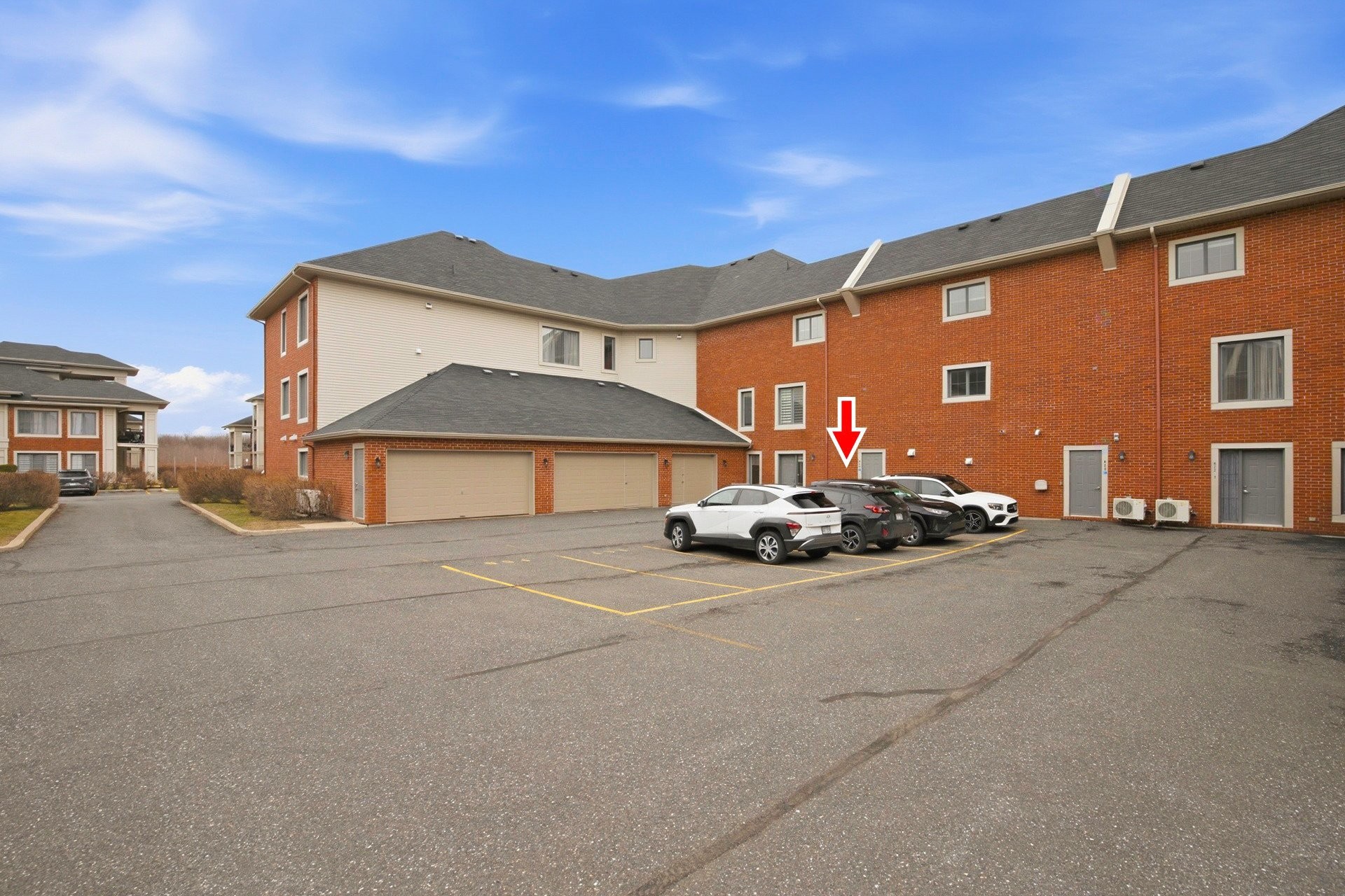 









822


Rue des Sureaux

, 5,
Boucherville,




QC
J4B0H8

