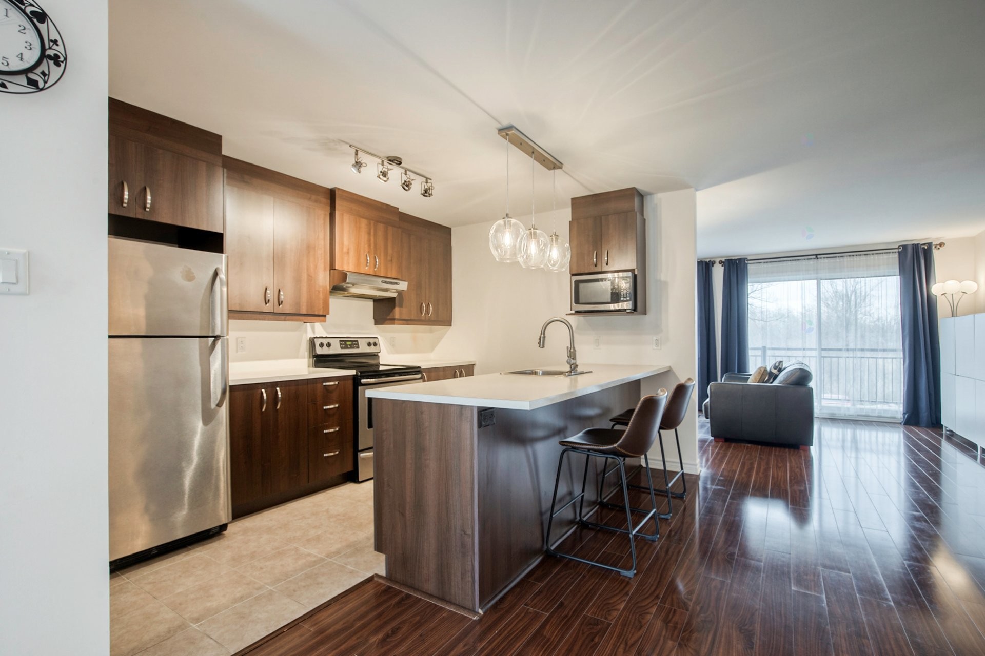 









822


Rue des Sureaux

, 5,
Boucherville,




QC
J4B0H8

