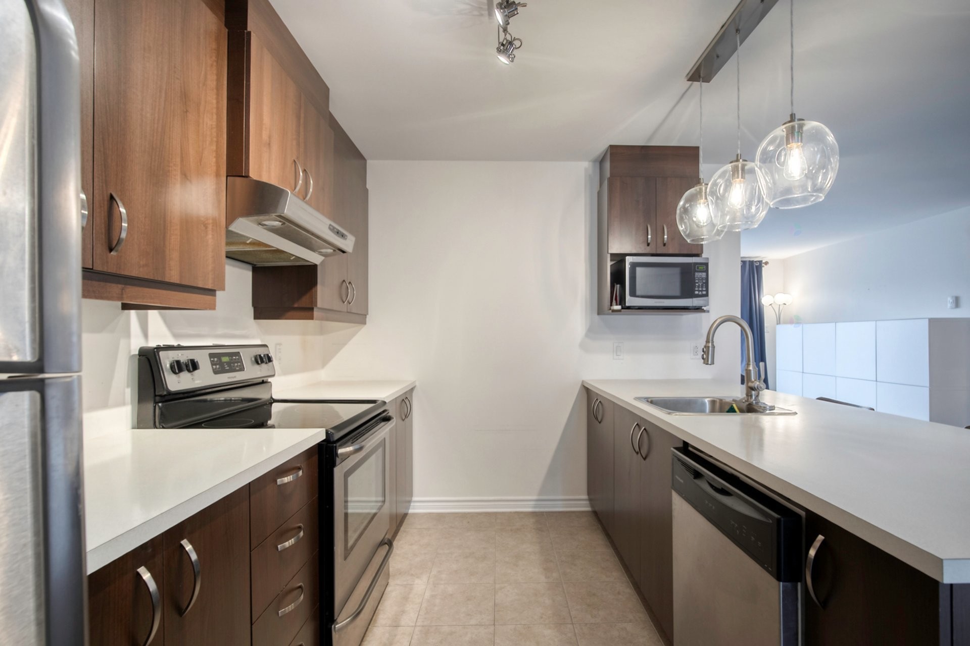 









822


Rue des Sureaux

, 5,
Boucherville,




QC
J4B0H8

