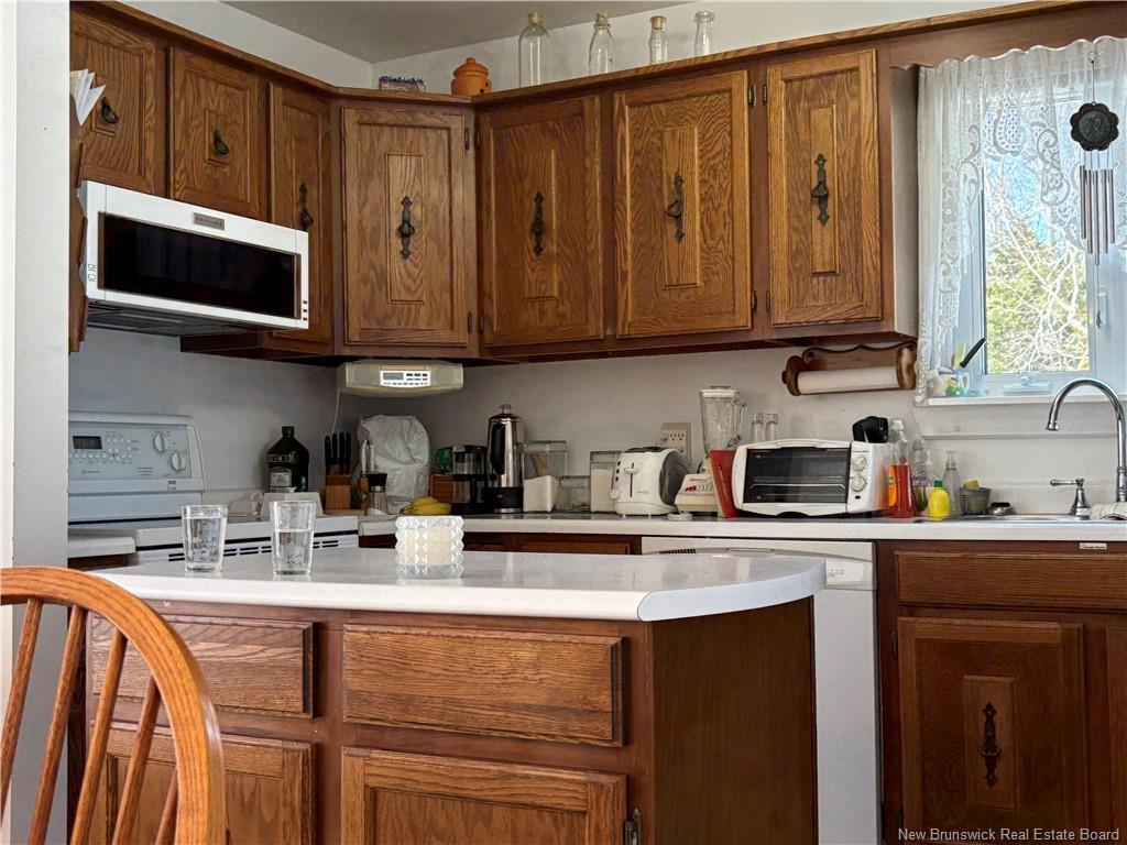 









23173


Route 134

,
Nash Creek,




NB
E8G 1B7


