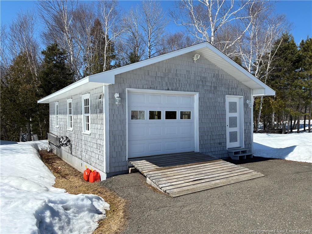 









23173


Route 134

,
Nash Creek,




NB
E8G 1B7

